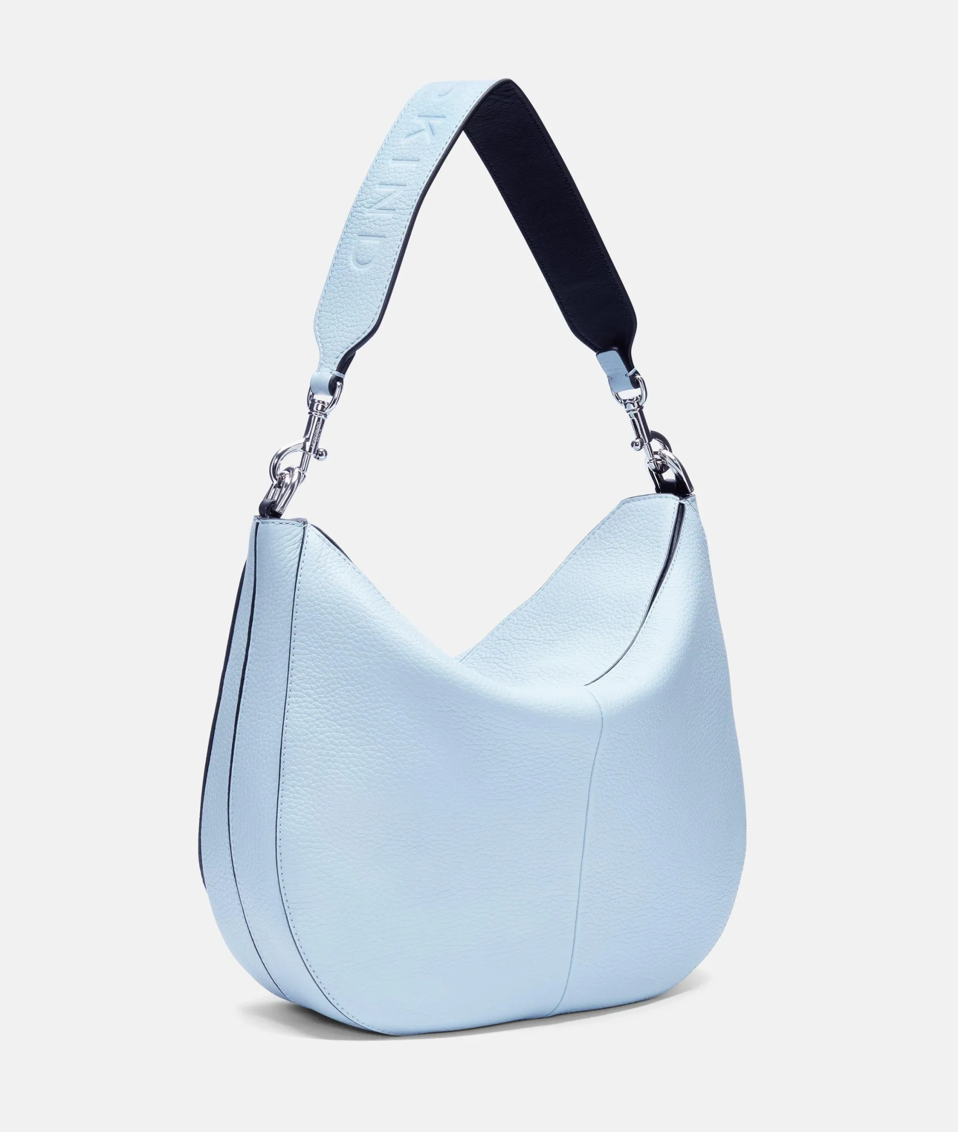 Alessa Hobo M