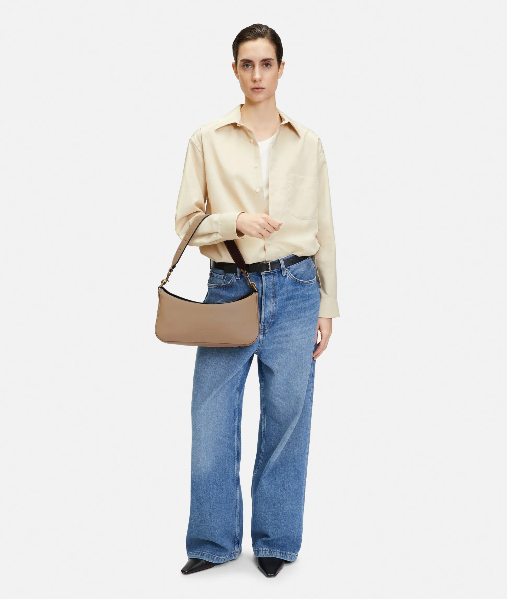Alessa Hobo M
