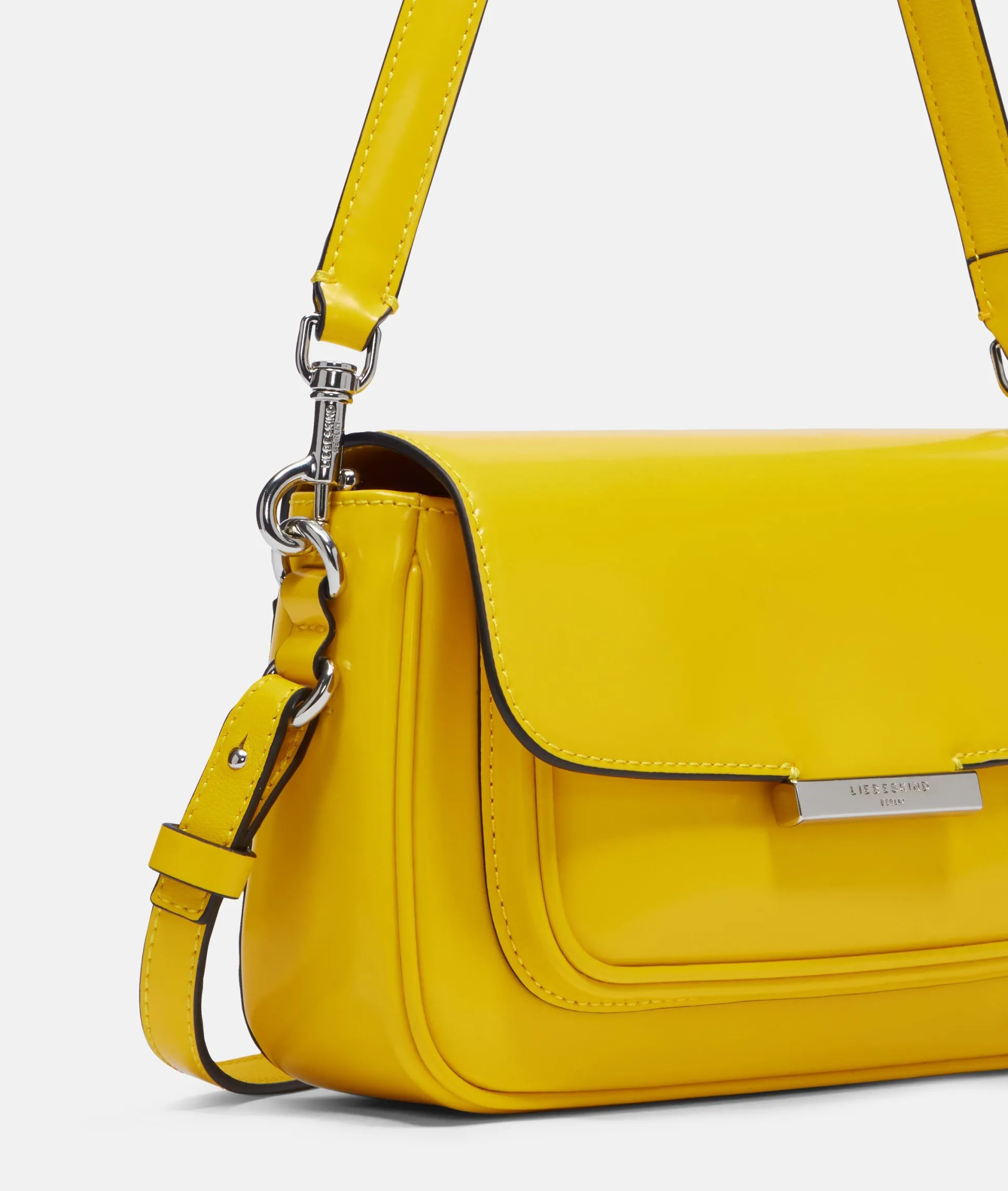 Andrea Crossbody