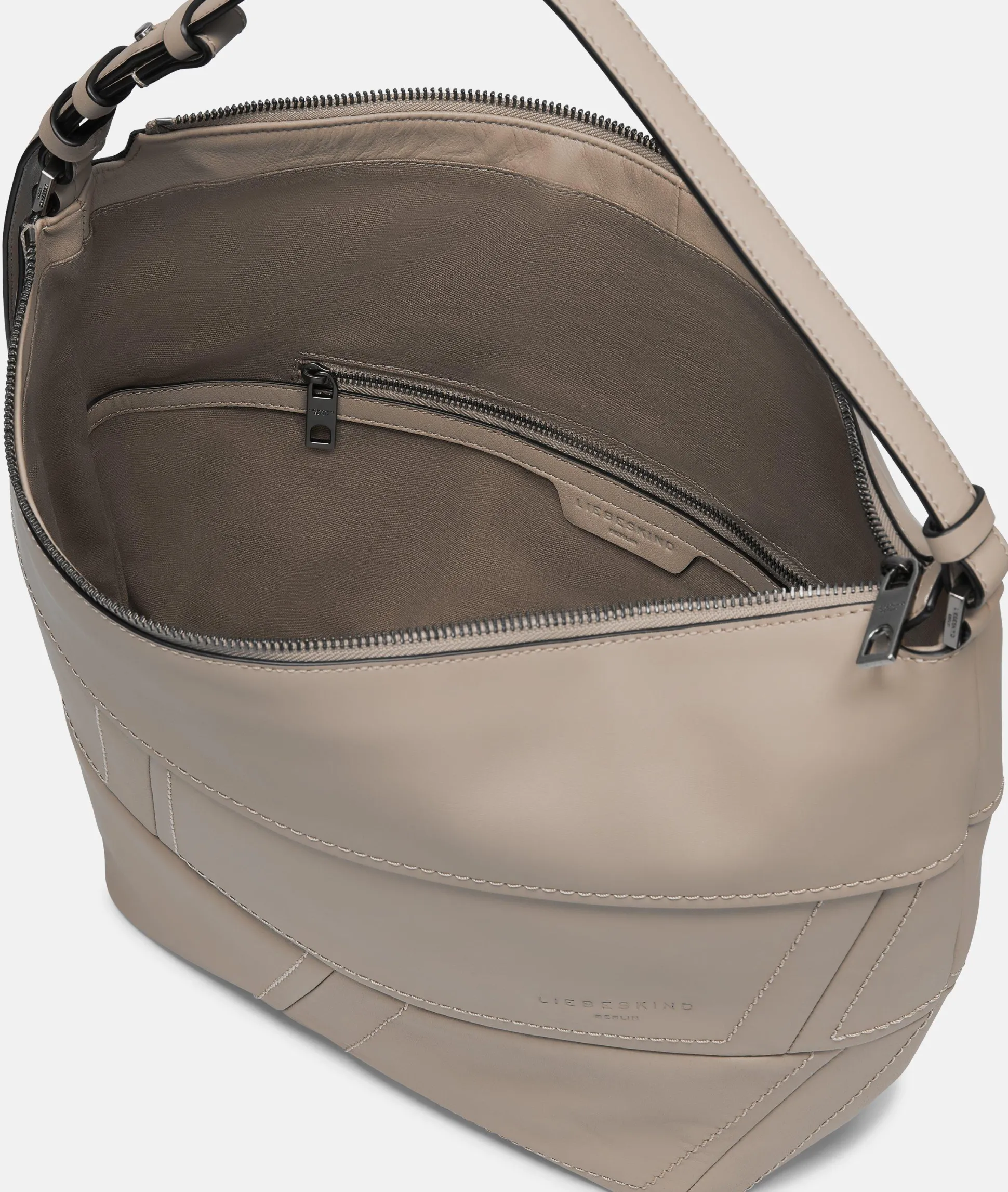 Edda Hobo M
