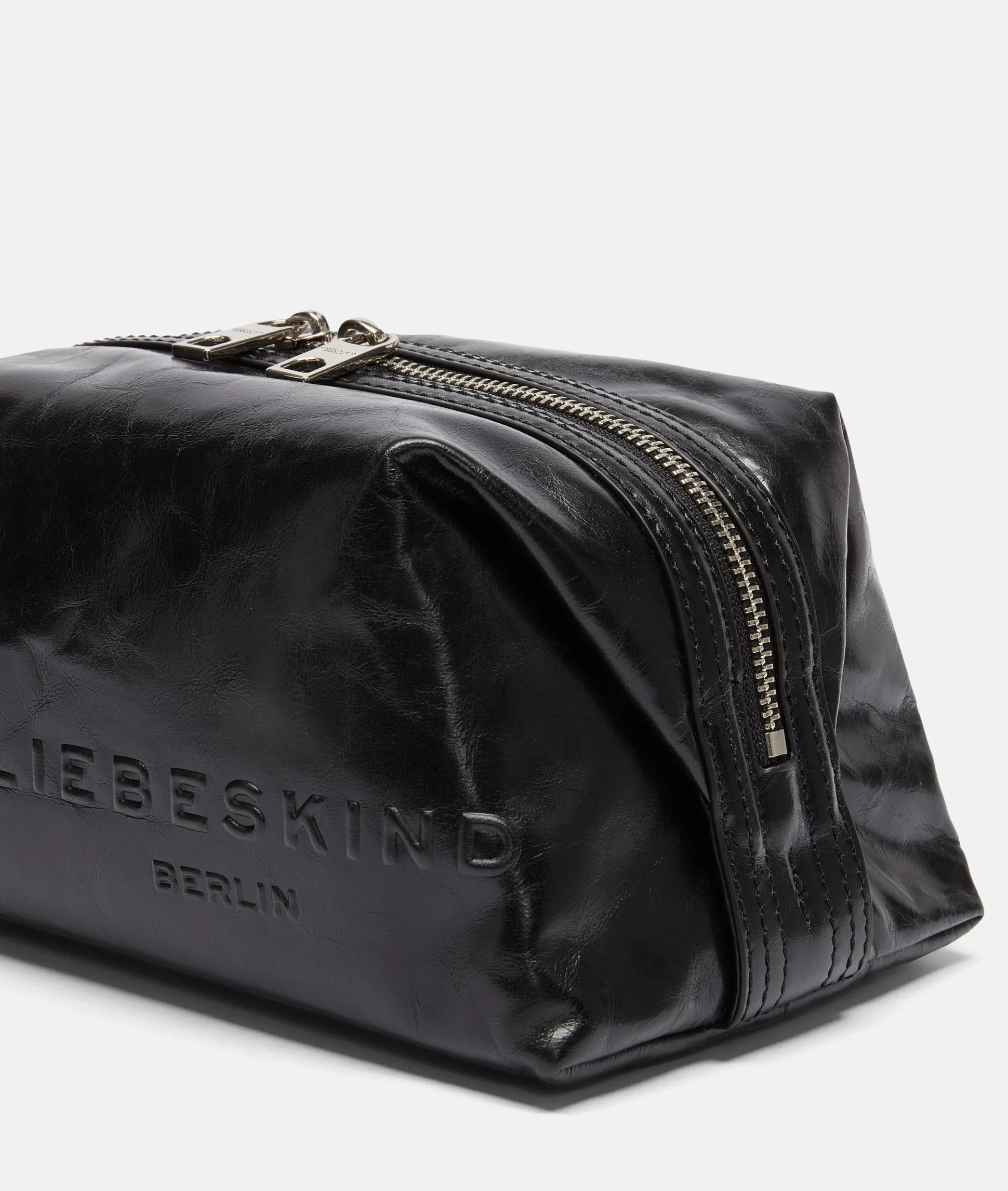Elvira Pouch