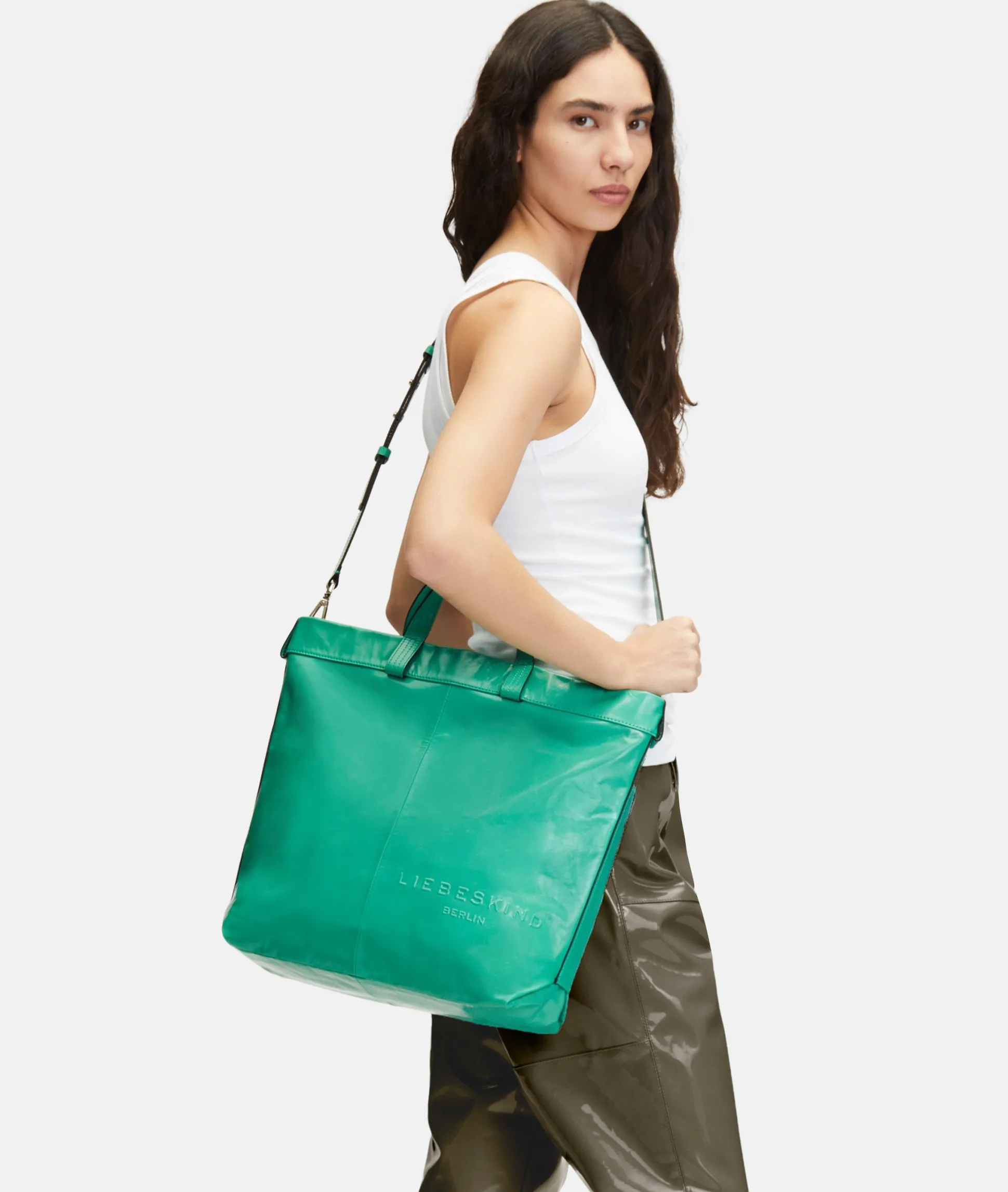 Elvira Tote M