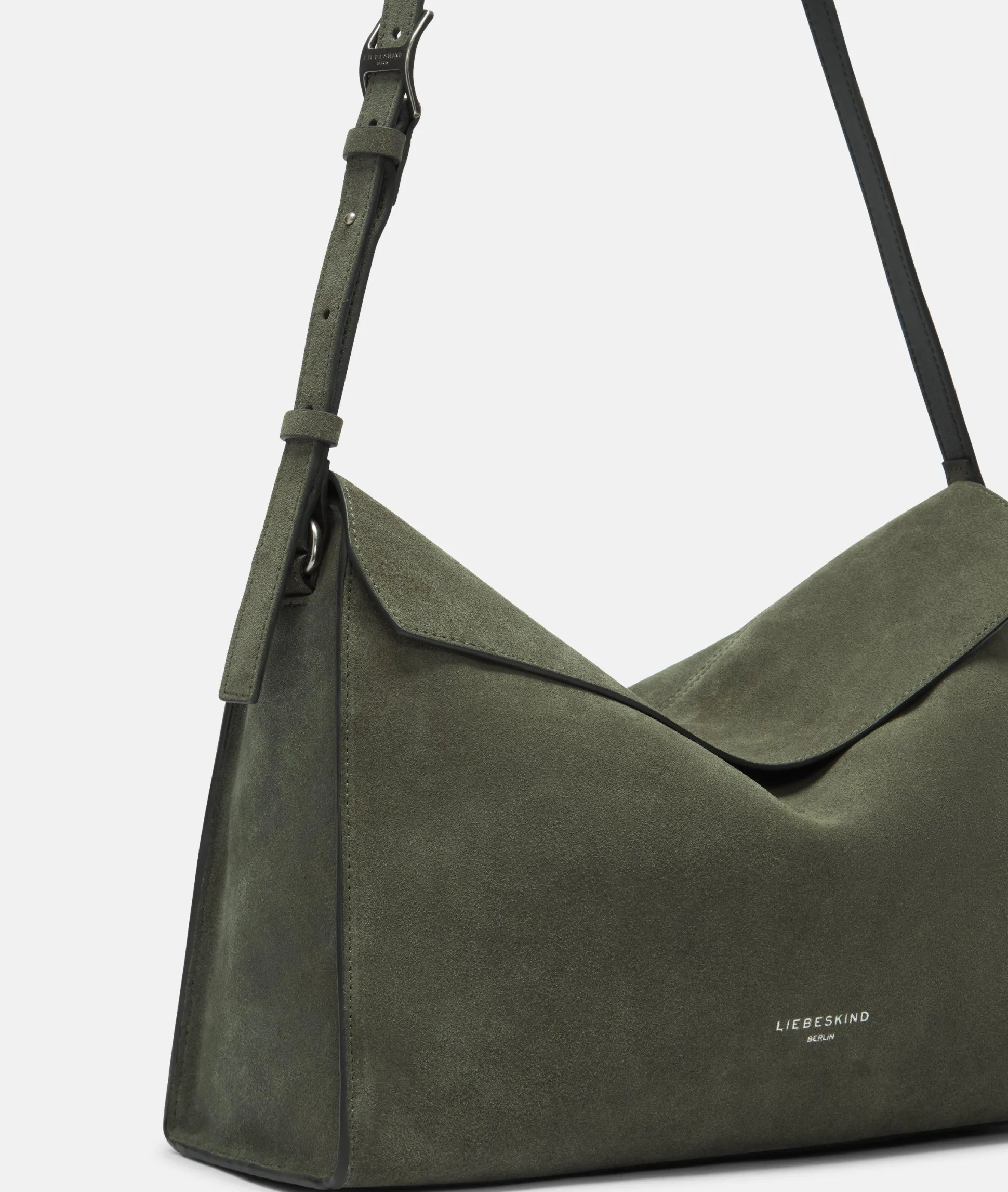Lora Crossbody M