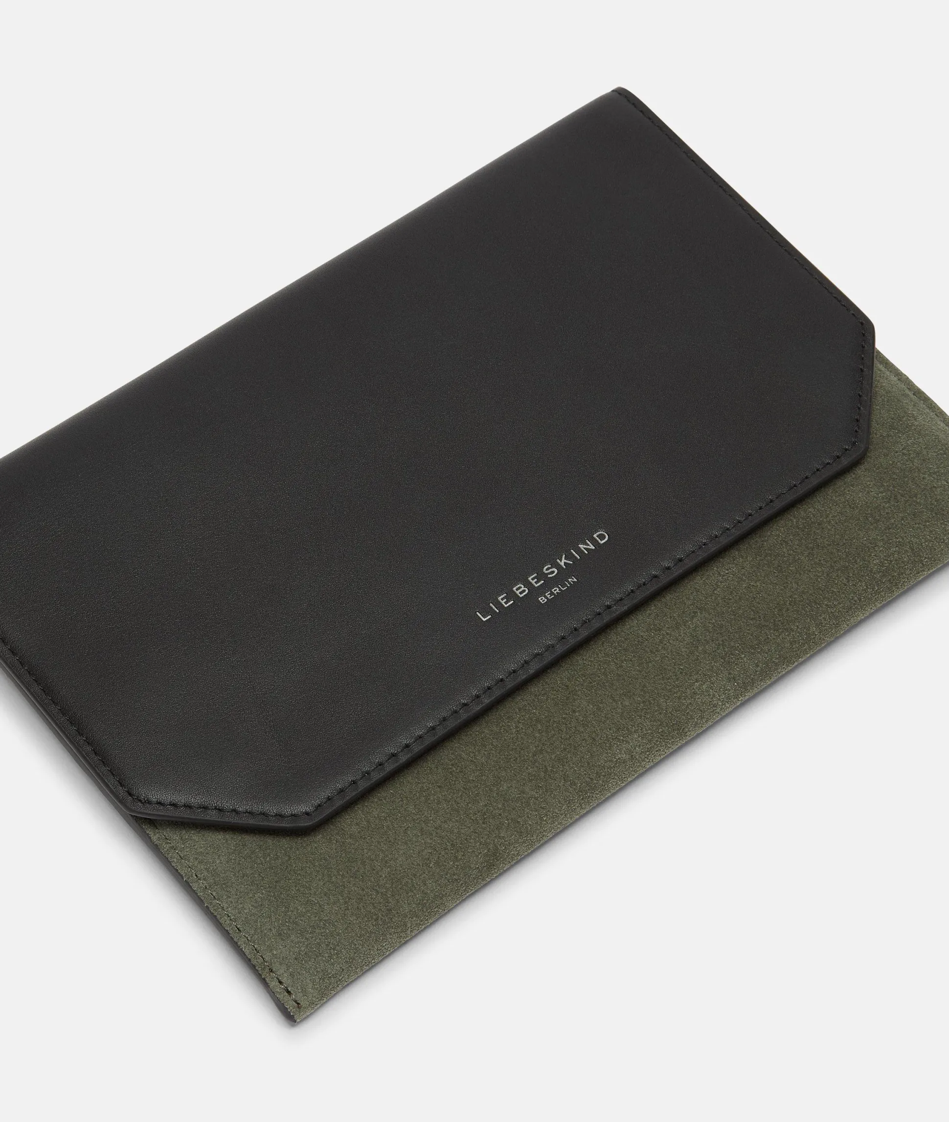 Lora Pouch M