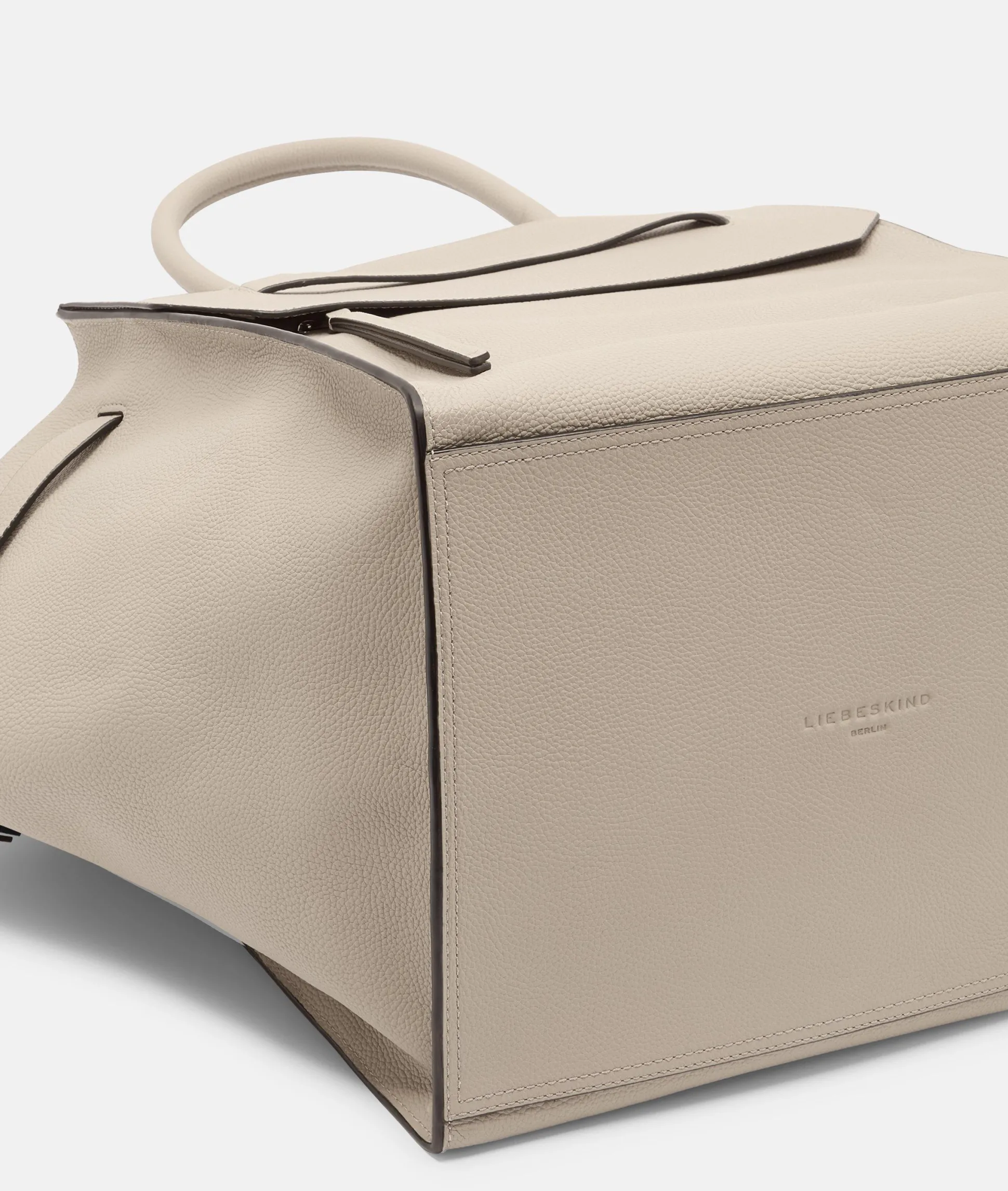 Lora Satchel L