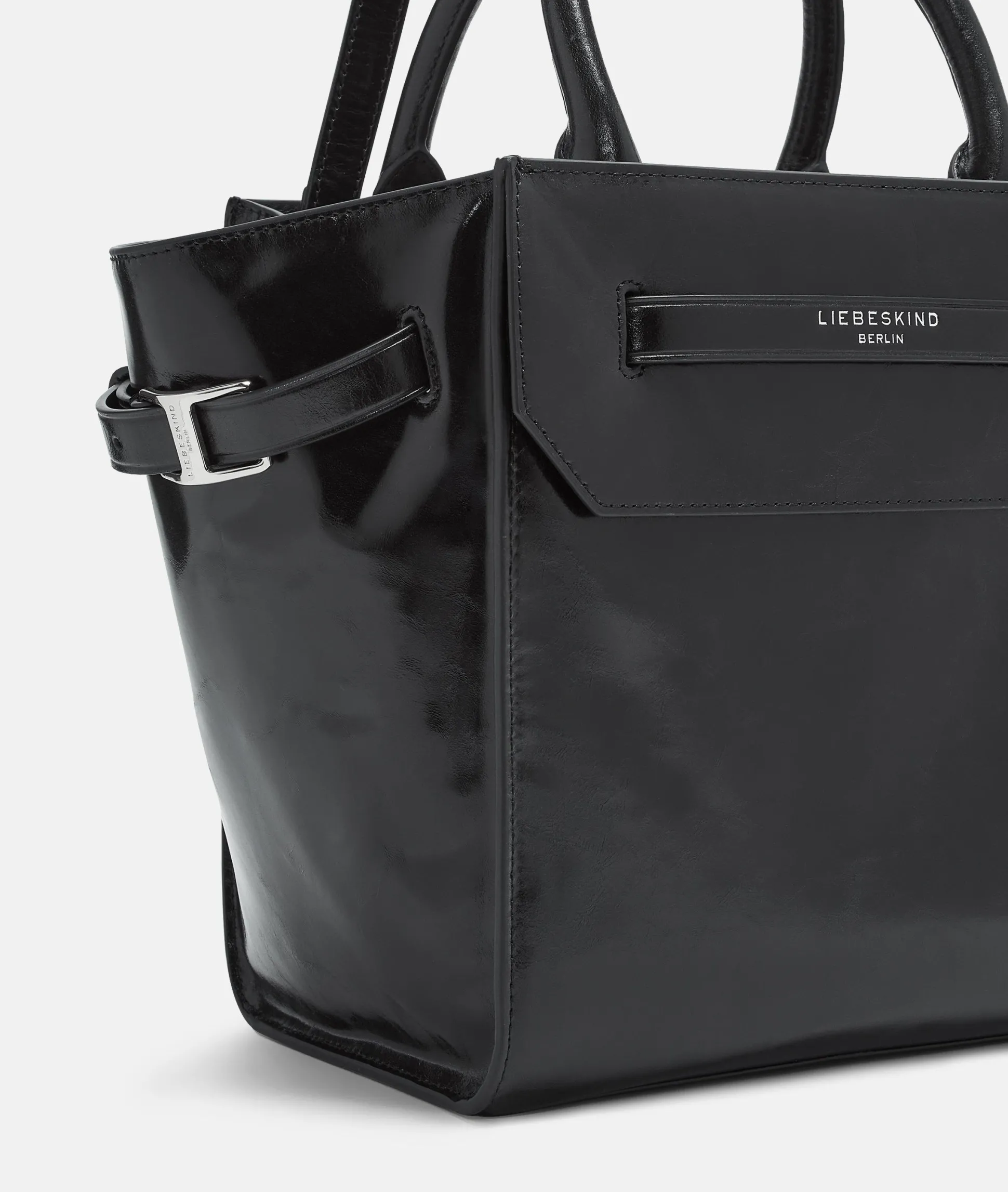 Lora Satchel M