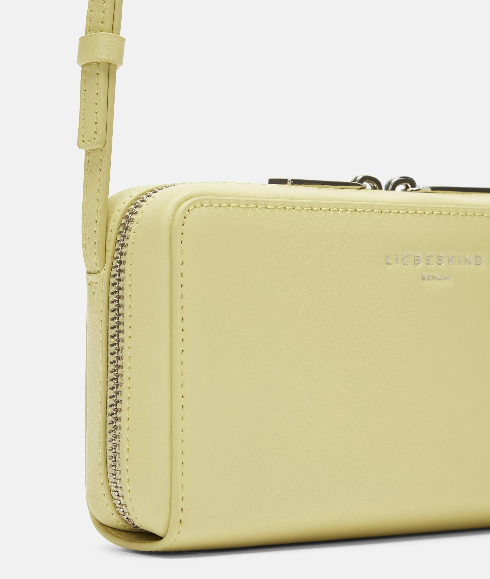 Lou Crossbody XS