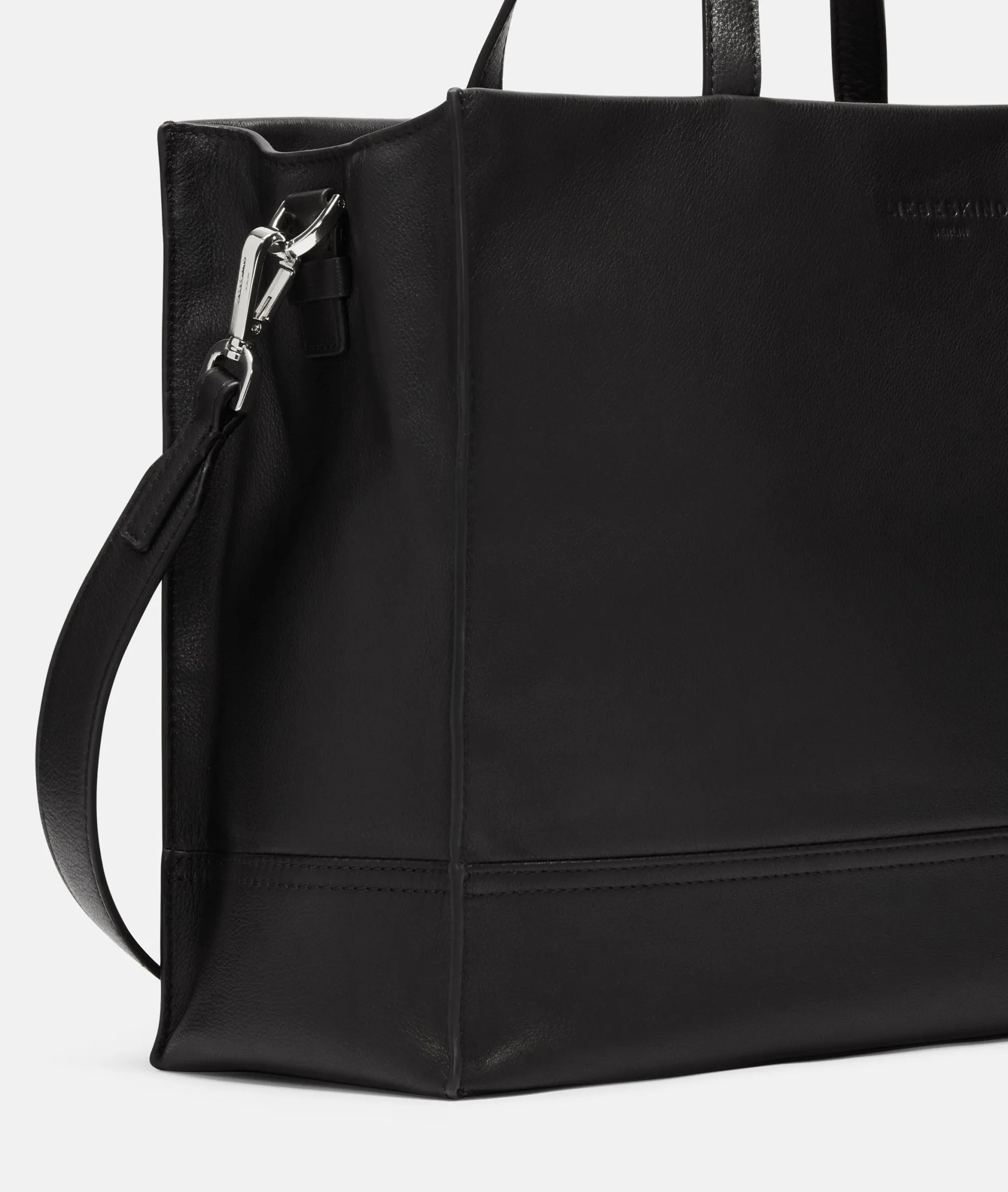 Lou Satchel L
