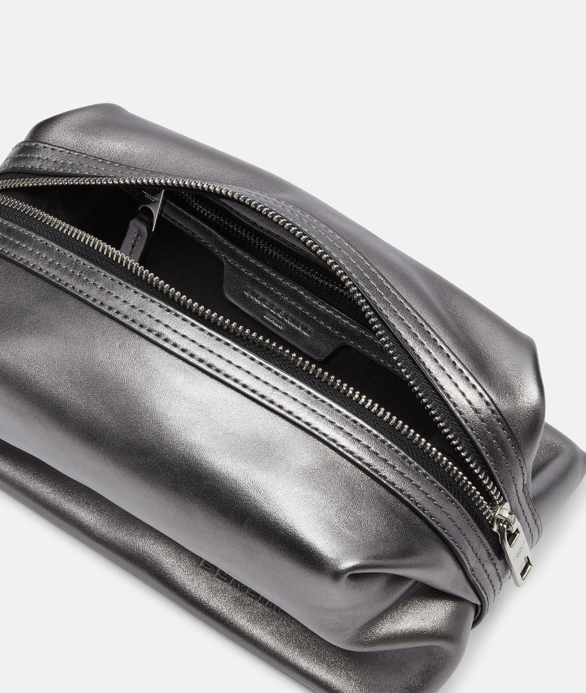 Metallic Elvira Pouchette