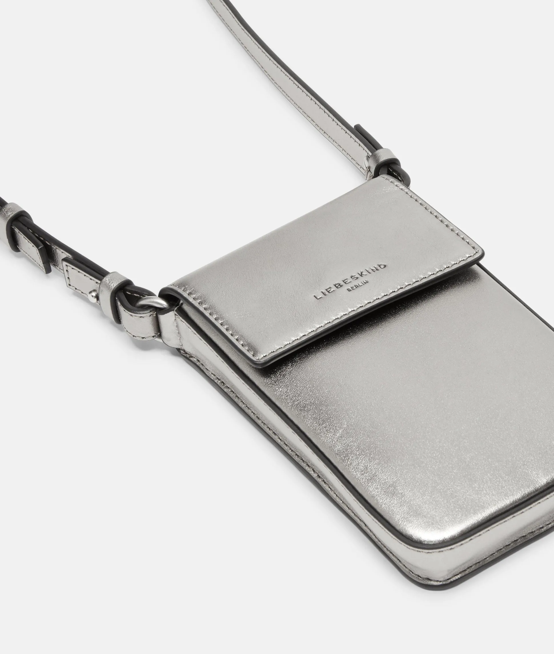 Metallic Mobile Pouch