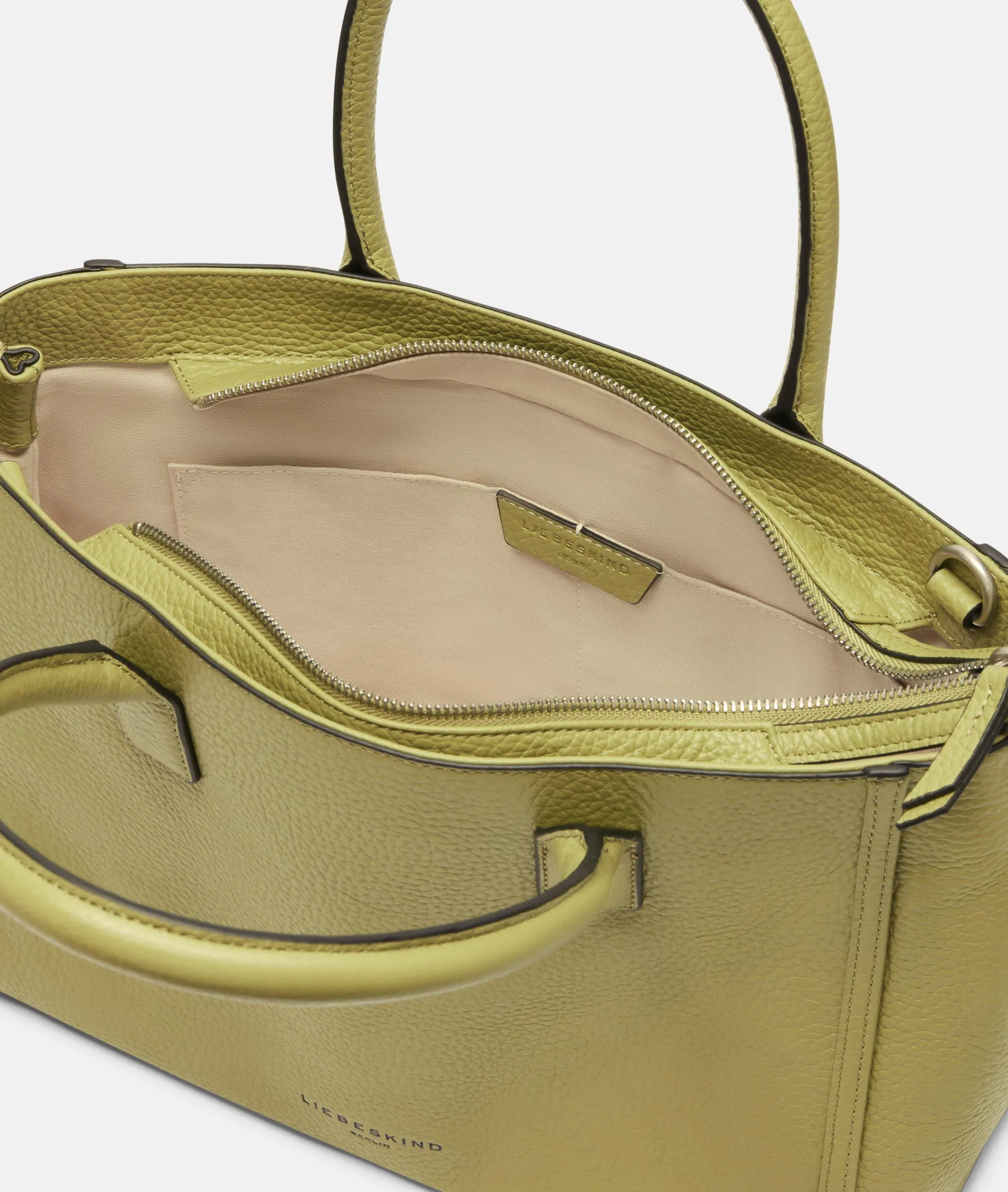 Shopper M